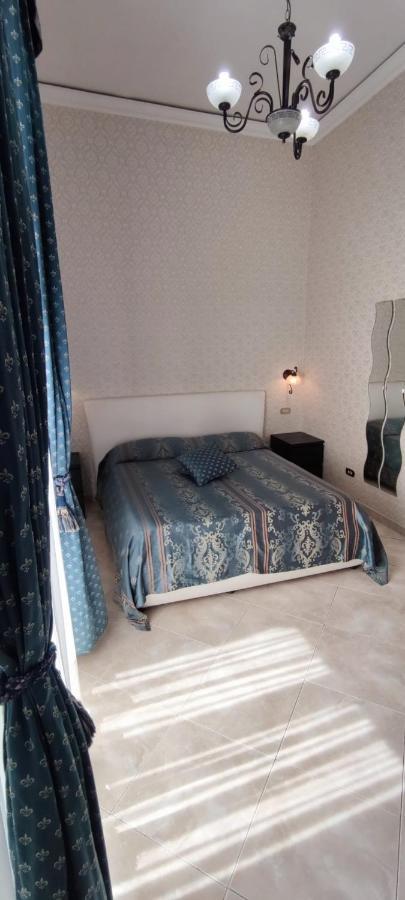 Toledo 3* Neapel